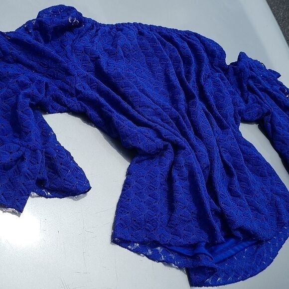 Fever Blue lace blouse bell sleeves - Picture 4 of 8